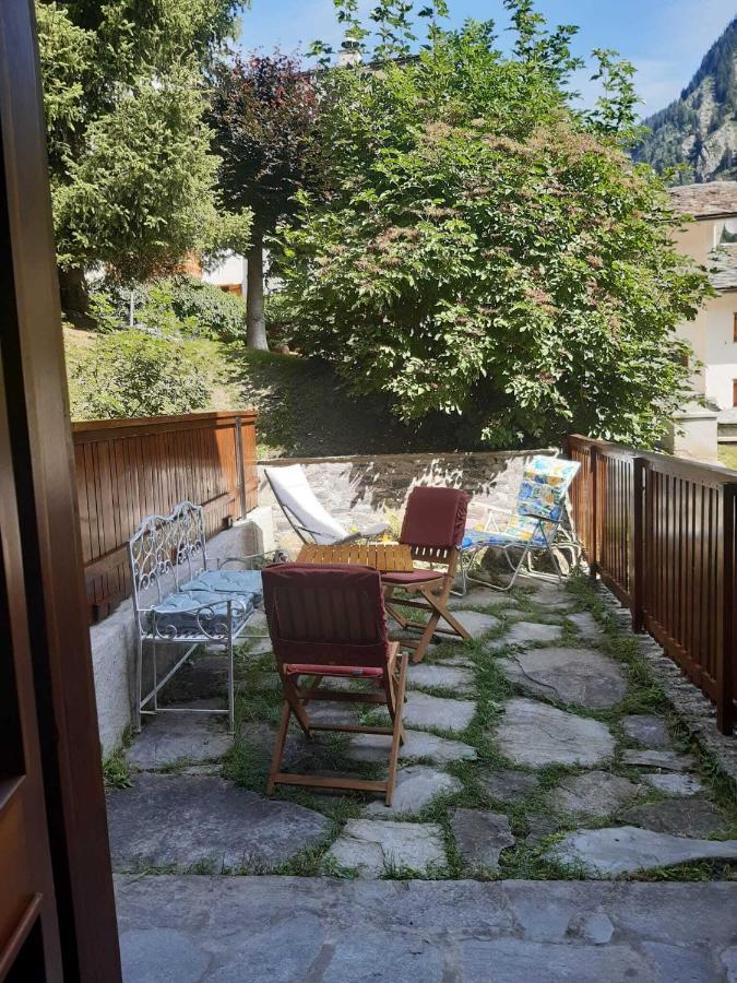 Joivy Flat For 6, In The Historic Town Pre-Saint-Didier Apartment Екстериор снимка